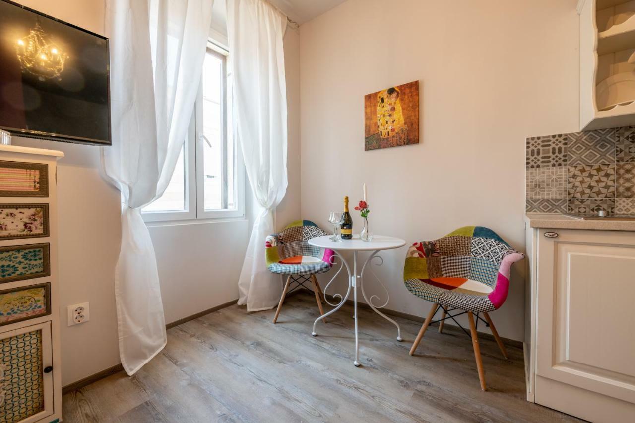 PUY Old City Romantic Studios 3 מראה חיצוני תמונה