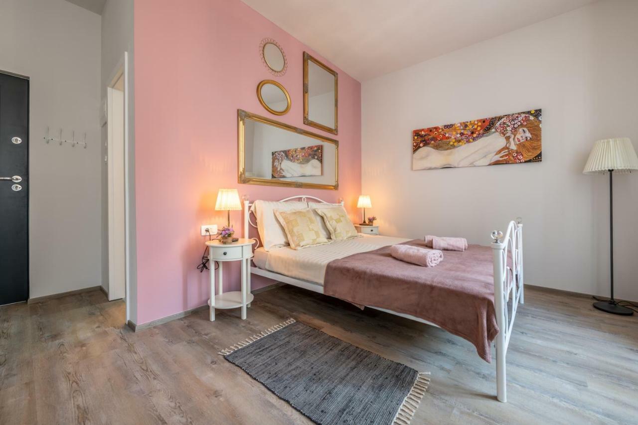 PUY Old City Romantic Studios 3 מראה חיצוני תמונה