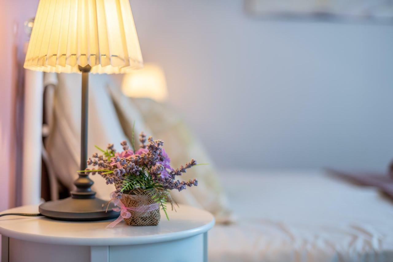 PUY Old City Romantic Studios 3 מראה חיצוני תמונה