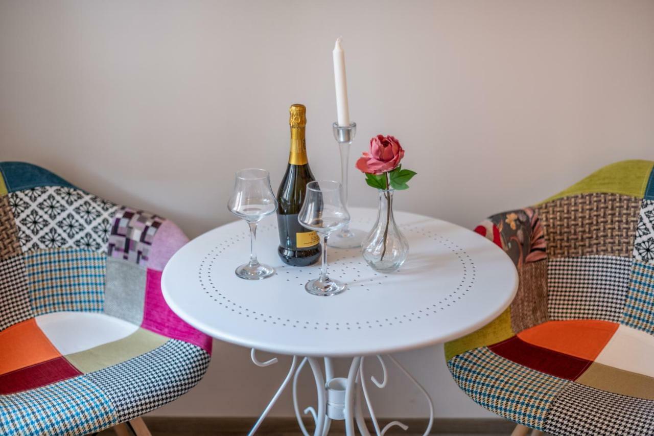 PUY Old City Romantic Studios 3 מראה חיצוני תמונה