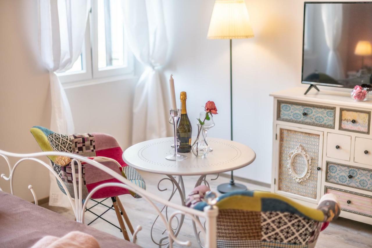 PUY Old City Romantic Studios 3 מראה חיצוני תמונה