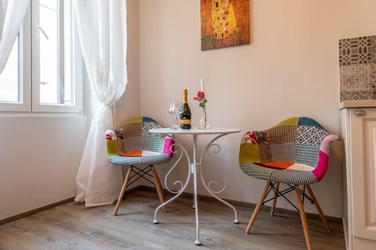 PUY Old City Romantic Studios 3 מראה חיצוני תמונה